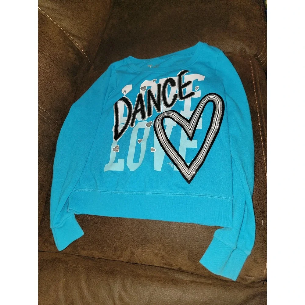 Justice outfit dance